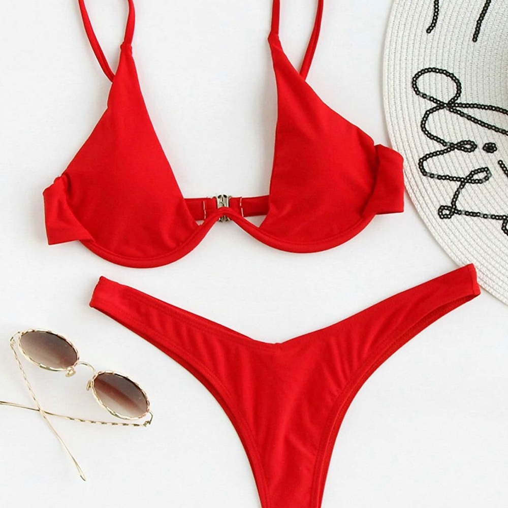 Sexy Two Piece Underwire Bikini Set (Red) - Picture 1 of 3
